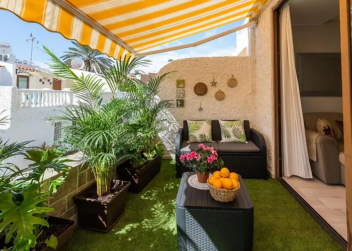 Detached 3-story Home, Seafront And *